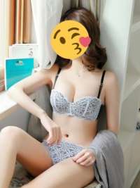 Atakent Escort Bayan Partner: Ateşli Gecelerinizi Süsleyecek Çarpıcı Güzellik