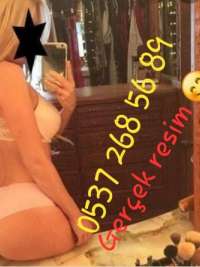 Atakum Escort Bayan Partner - Kendine Güvenen, Cazibeli ve Bağımsız Bir Ruh