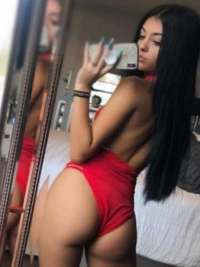 Canik Bölgesi'nden Güzel ve Büyüleyici Escort Bayan
