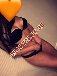 Çarşamba Escort Bayan İlanları: Karanlıkları Aydınlatan Eşsiz Güzellik