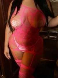 Çarşamba Escort Bayan: İlgi Çekici Ve Kendine Güvenen Güzel
